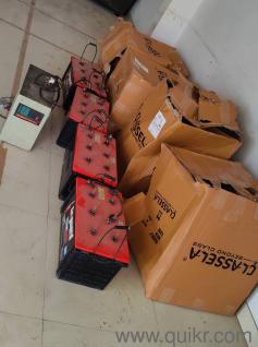 ups & 4 Battery 