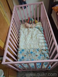 Baby hug visby wooden cot with 3 level adjustments