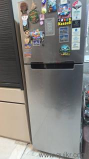 Convertible Type Inveter Refrigerator in a very good working condition- 275 Ltr 