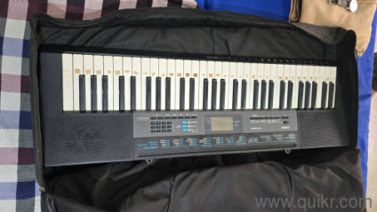 selling keyboard Piano (61 keys) suitable for beginners and intermediate with cover (model: Casio CTK-2550)