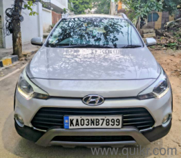 Used Hyundai i20 Active 2017 Model Images