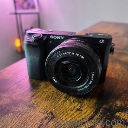 SONY CAMERA SONY ALPHA 6000 mint condition selling becouse I need money urgently financial problem 