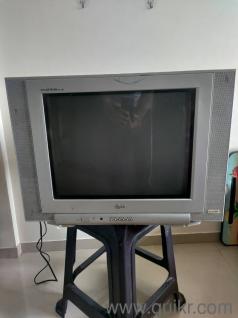 LG 21-Inch Flat Screen Colour TV  Excellent Working Condition