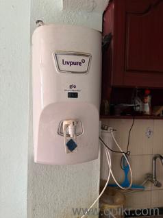 Livepure water purifier in good working condition