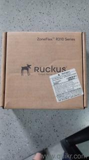 20 units of Ruckus R310 WW (Dual-Band 802.11ac, 22:2, Indoor AP)
