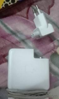 Apple Macbook Pro i7 