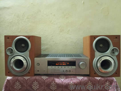 aiwa antique full range book shelf speakers with Yamaha AVR