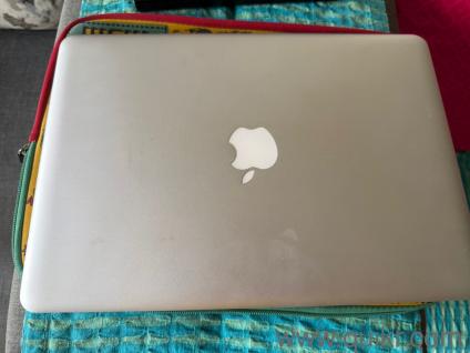 Apple MacBook Pro 13