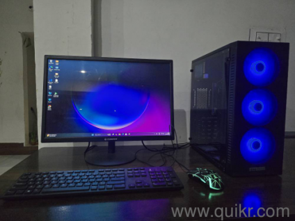 Gaming PC with RGB lightning with Bill