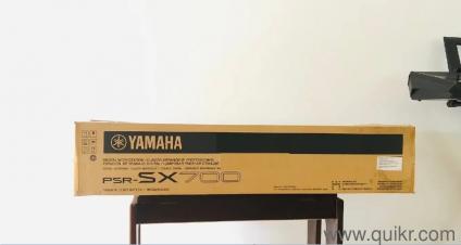 New YAMAHA PSR-SX700 Mid-Level Arranger Keyboard
