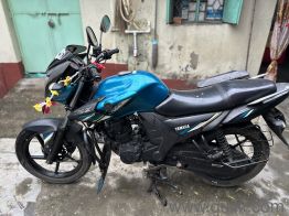 Used Yamaha SZ RR 2018 Model Images