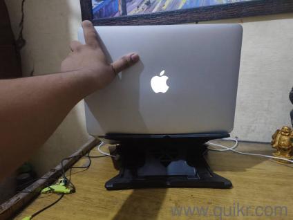 Hi dosto this is my new refurbished laptop with new original battery and screen 