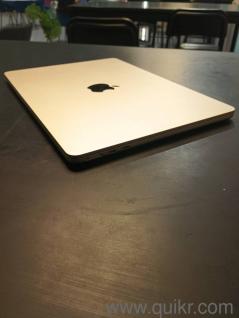 40 days old MacBook Air M2 (16/256 Variant)