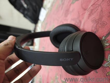 Sony WH-CH720N Noise Cancelling Headphones  Excellent Condition, Fully Working