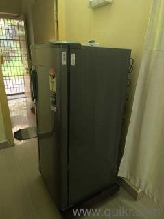Whirlpool single door refrigerator