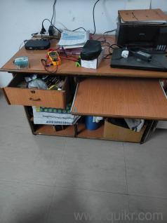 Large computer table