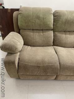 2 seater Recliner for sale in good condition price is negotiable