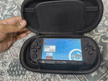 Sony psp e1004 street 