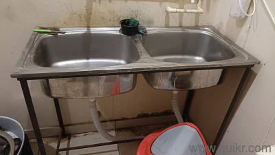 kimma machine, sink with stand and 1big dustbin free 