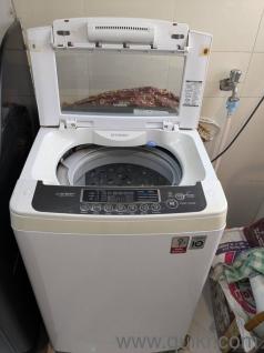 selling LG washing Machine in good condition 