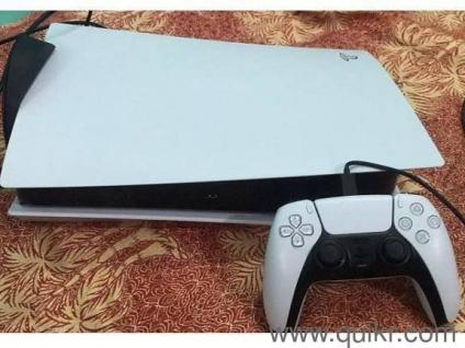 PlayStation PS5 with 2 games CD(GTA5 and COD Advance Warfare)