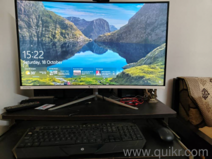 Desktop PC+32 inch Curved LED Monitor