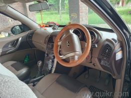 Mahindra XUV500 - 2014