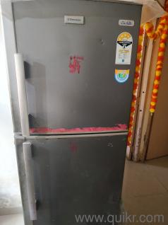 Electrolux Double door refrigerator 280L