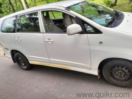 Toyota Innova 2.5 G 7 STR BS IV - 2014