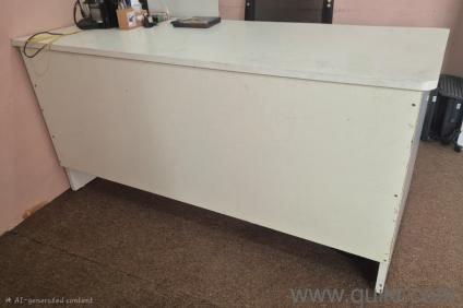 Computer table and mini wardrobe for sale