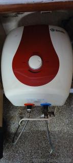 AO Smith almost new Geyser