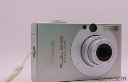 Canon PowerShot Digital ELPH SD1000 7.1MP Digital Camera - Silver
