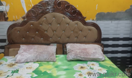 brand new solid wooden double bed / heavy carving |never used