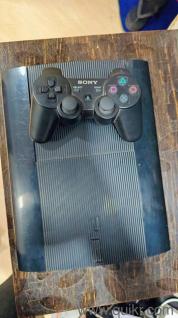 PS3 PlayStation 3 selling in urgently with full condition 320gb HHD with 20 games like GTA5,ETC
