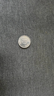 old 10 and 25 paise coins available. 