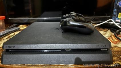 very gud condition no dent no scratch