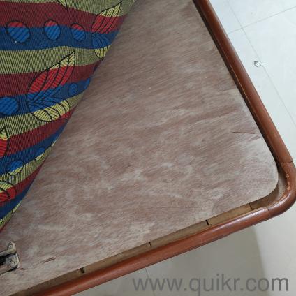 6*6.5 solid wood king size bed with storage available for immediate sale