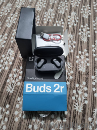 OnePlus Nord Buds 2R wireless earphones