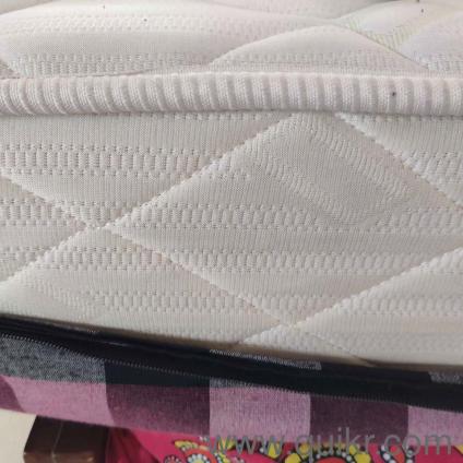 Kurl On mattress to sell