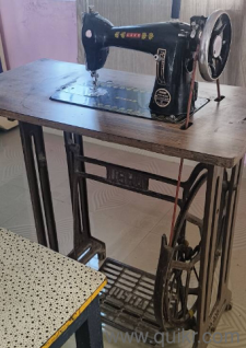 Usha sewing machine -limited use -very good condition 