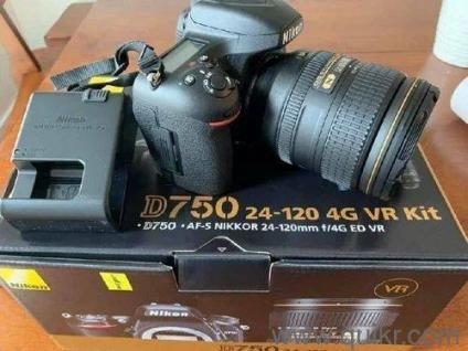 Nikon D750 with 24-120mm F4 lens