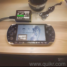 Sony PSP 2000 with 50+ Games and Themes Pre Loaded