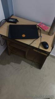 Computer table at 2500