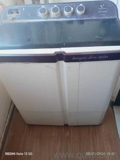 Good condition Semi automatic washing machine