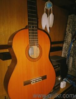 Yamaha C80 classical guitar 