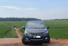 Mahindra Marazzo M4 7 STR - 2018