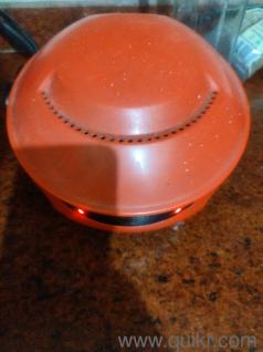 V-GUARD VG 100 model 1KVA voltage stabilizer available for sale for upto 600L refrigerator. Excellent Working condition. Check and pay.