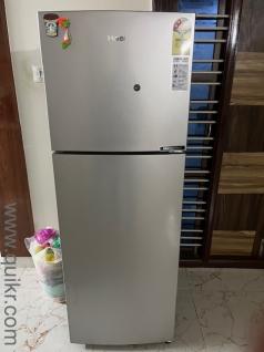 Haier Regridgerator Double door 240 Liters