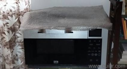I'm selling Brand: IFBColour: BlackCapacity: 25 litres Microwave + Convection both option