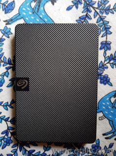 Seagate Expansion 2TB External HDD for sale